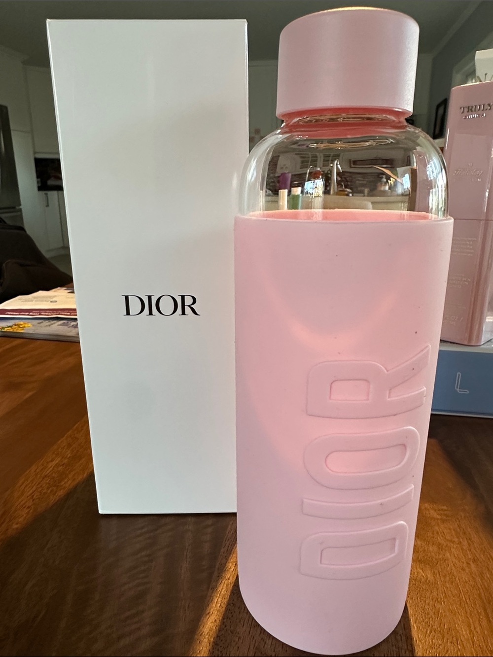 BNiB Authentic Christian Dior Beauty Pink Glass Water Bottle